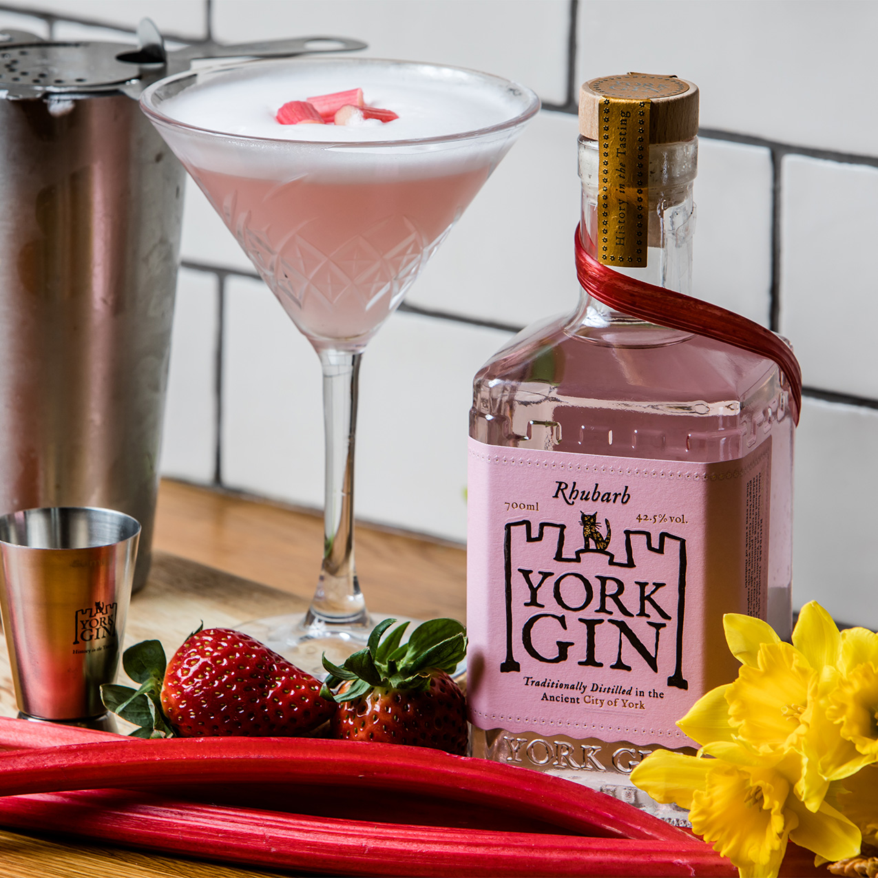 Gin Hass Rhubarb At Claire Ryder Blog